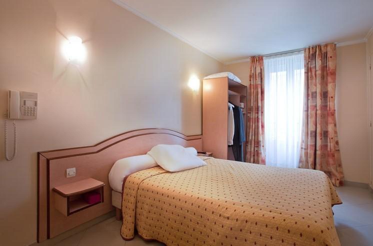Marciano Hotel Gare Du Nord Paris Zimmer foto